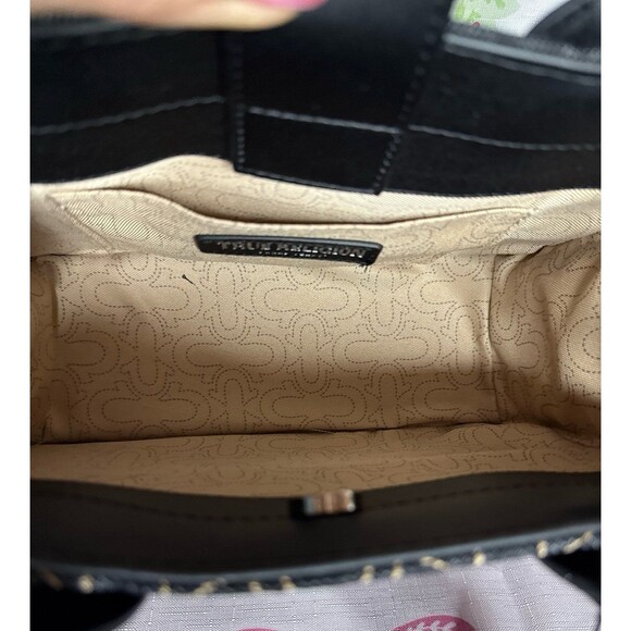 True Religion Quilted Horseshoe Modern Tote HandBag - Picture 5 of 9